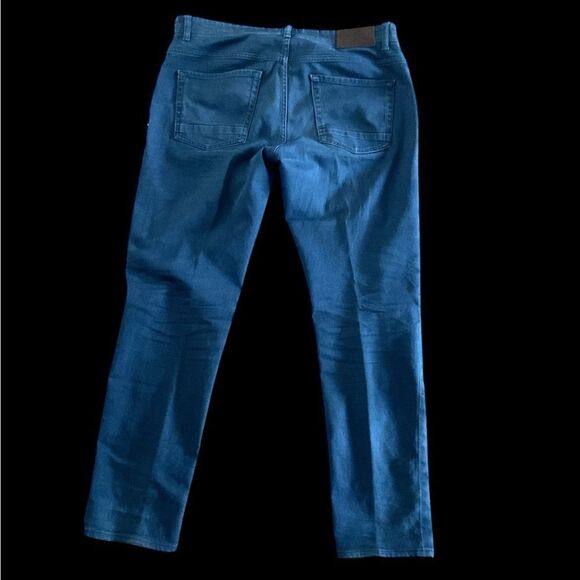 Blue HugoBoss Jeans - Picture 2 of 9